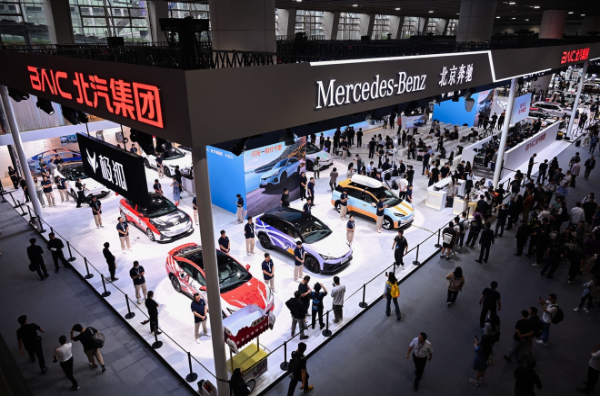 2025媒体管家：北汽新能源张国富：极狐品牌的成长之路，是创新与品质并驱的征途