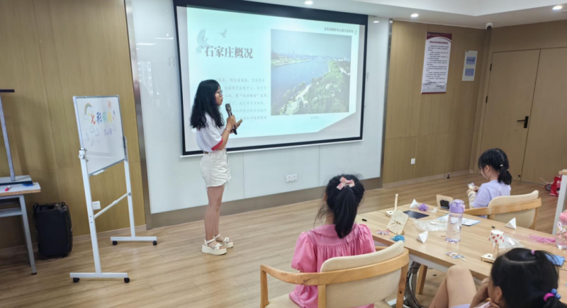 2025媒体管家:时光剪影,柏卜情谊润童心田——西柏坡精神志愿宣讲走进袁家边儿童心间