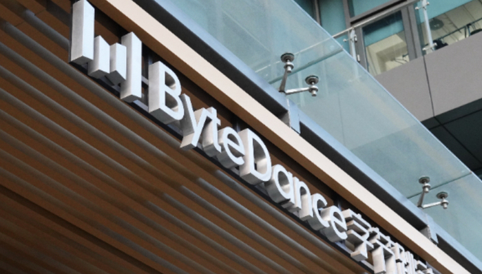 2025媒体管家:字节跳动加入AI耳机战争